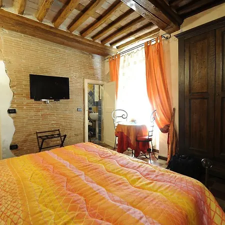 Antica Corte Dei Principi Charming Bed and Breakfast 4*