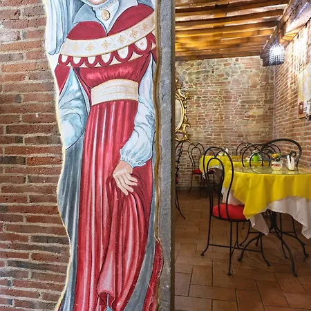 Antica Corte Dei Principi Charming