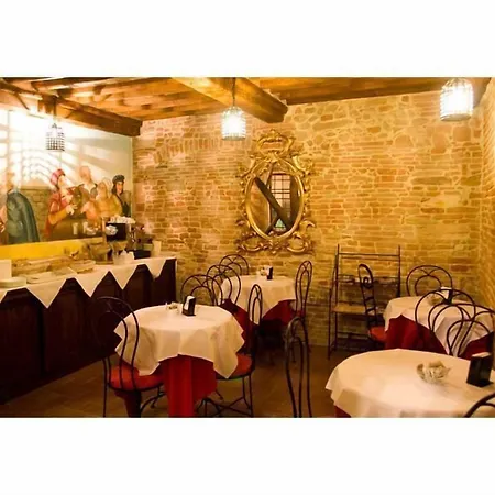 Antica Corte Dei Principi Charming 4*