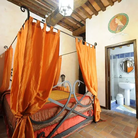 Bed and Breakfast Antica Corte Dei Principi Charming 4*