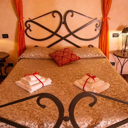Antica Corte Dei Principi Charming فندق مبيت وإفطار 3*
