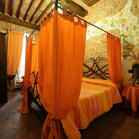 Antica Corte Dei Principi 2* Lucca